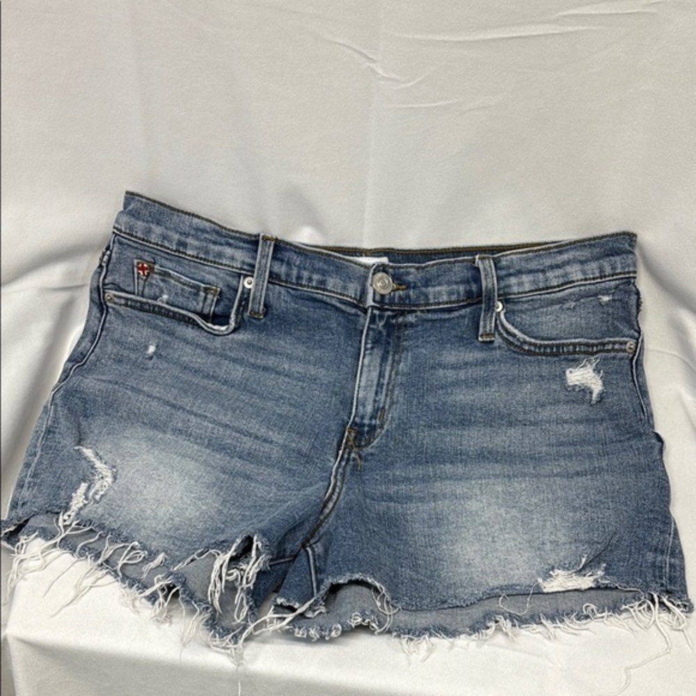 Hudson mid rise Gracie distressed cut off cotton 5 pocket shorts size 32